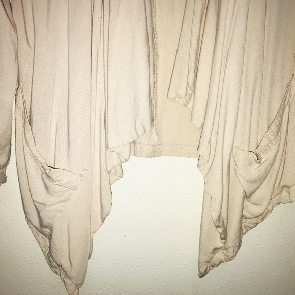 cream jacket - Picture 2 of 7